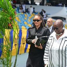 Rihanna na pohrebe
