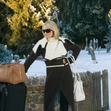 Cameron Diaz vo filme Prázdniny.