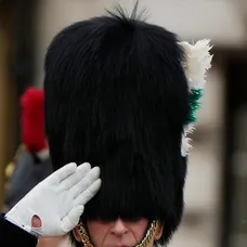 Vojenská prehliadka Trooping the Colour na počesť narodenín britského kráľa Karola III.