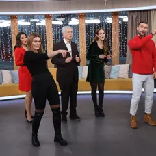Moderátori a štáb Telerána pripravili vianočnú pesničku