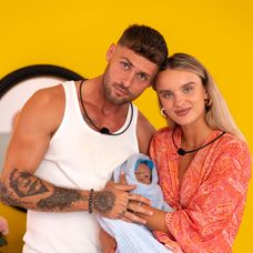 Baby Challenge v Love Islande 4