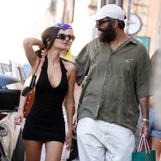 Emily Ratajkowski a francúzsky režisér Romain Gavras tvoria pár! 