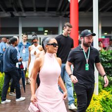 Kim Kardashian hviezdila na pretekoch Formula 1 v Singapure