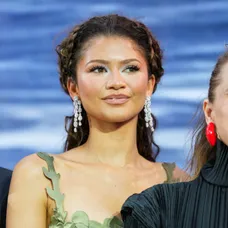 Zendaya a jej premyslené outfity.