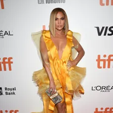 Jennifer Lopez na premiére filmu Hustlers na Medzinárodnom filmovom festivale v Toronte