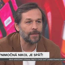 Michaela Majerníková a Kamil Mikulčík zo seriálu Výnimočná Nikol v Teleráne