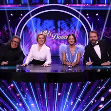 Richard Genzer, Tatiana Drexler, Laura Arcolinová a Ján Ďurovčík v šou Let's Dance