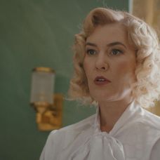 Helga našla, čo Walter ukryl.