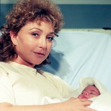 Angelica María ako Soledad v Rosalinde