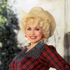 Zomrela legendárna speváčka Dolly Parton (†80)