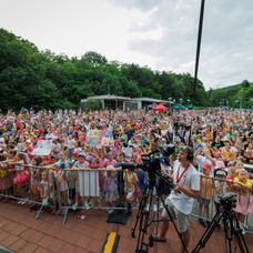 Miro Jaroš pre obrovský záujem pridáva druhý koncert svojej rodinnej disko show
