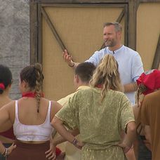 Titánov a Lovcov čakalo po súboji o kmeňovú imunitu prekvapenie.