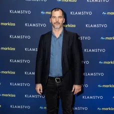 Braňo Mišík na premiére seriálu Klamstvo