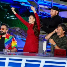Nakoniec sa pridala aj Patrície a množstvo superstaristiek.