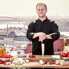 Varte s nami - Marcel Ihnačák