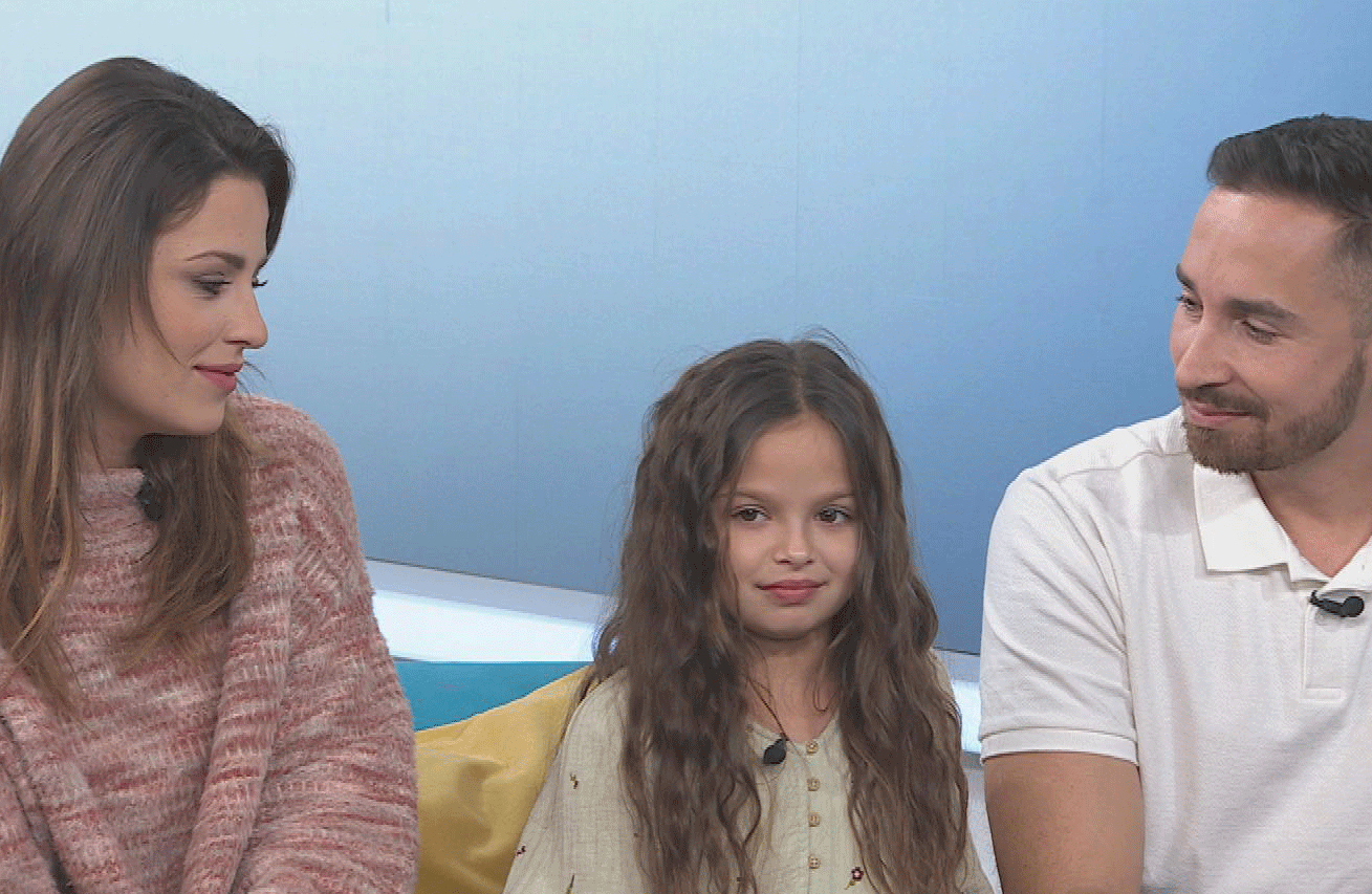 Larisa Mižigar s otcom a Macou Zábranskou v Teleráne