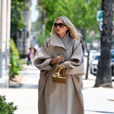 Elsa Hosk dokazuje, že tehotenstvo a štýl idú ruka v ruke.
