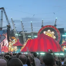 Turné kapely Take That s názvom Circus.
