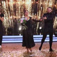 Ján Koleník, Zuzana Porubjaková a Matyáš Adamec počas vyhlásenia víťazov Let’s Dance