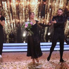 Ján Koleník, Zuzana Porubjaková a Matyáš Adamec počas vyhlásenia víťazov Let’s Dance