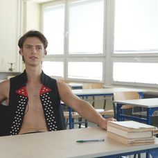 Hviezda Sľubu zažiari aj v Pánovi Profesorovi