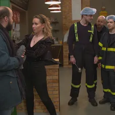 Daniel Fischer si v Oteckoch zahrá bezdomovca.