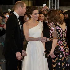 Princ William a Kate Middleton ako čestní hostia.
