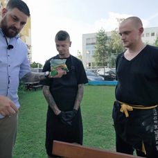 Na nože - Martin objavil niečo zelené v syre