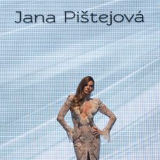 Andrea Verešová