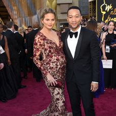 Chrissy Teigen s manželom Johnom Legendom