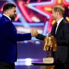 Princ Harry na odovzdávaní cien NFL