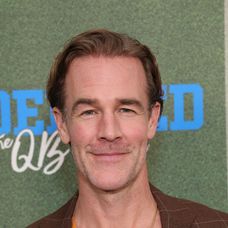 Vo veku 48 rokov zomrel herec James Van Der Beek