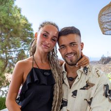 Cynthia a Jakub na rande
