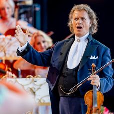 Koncert André Rieu na historickom námestí Vrijthof v holandskom Maastrichte.
