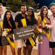 Tina vyhrala Miss Zoot, cenou bola noc v Hideaway.