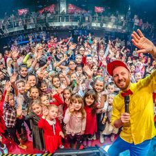 Miro Jaroš pre obrovský záujem pridáva druhý koncert svojej rodinnej disko show