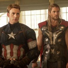 Chris Evans ako Kapitán Amerika.
