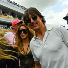 Shakira a Tom Cruise na Veľkej cene Miami