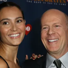 Bruce Willis s manželkou Emmou.