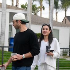 Herec Chace Crawford a modelka Kelsey Merritt tvoria pár