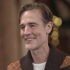 Vo veku 48 rokov zomrel herec James Van Der Beek