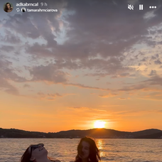 Adriána Brnčalová a Tamara Hrnčiarová na dovolenke