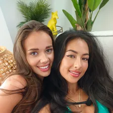 Gabriela a Mishala