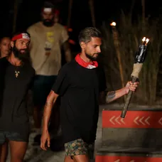 Po dueli s Tomášom opustil šou Survivor Matěj.