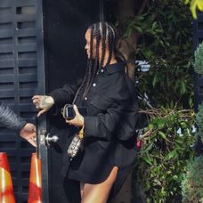 Rihanna naľahko