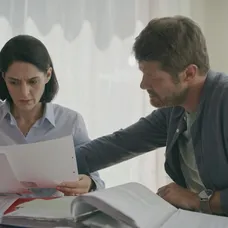 Eva sa dostala k Jakubovmu účtovníctvu.