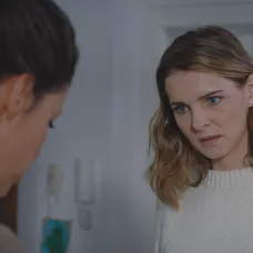 Laure sa nezdá Katina verzia.