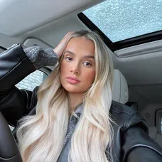 Najkrajšie zábery Molly-Mae a Tommyho Furyho