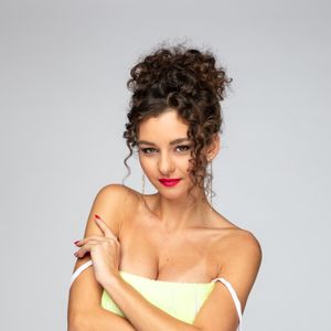 Julie 