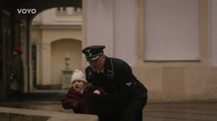 Pokojná prechádzka Waltera A Helgy sa zmenila na horor